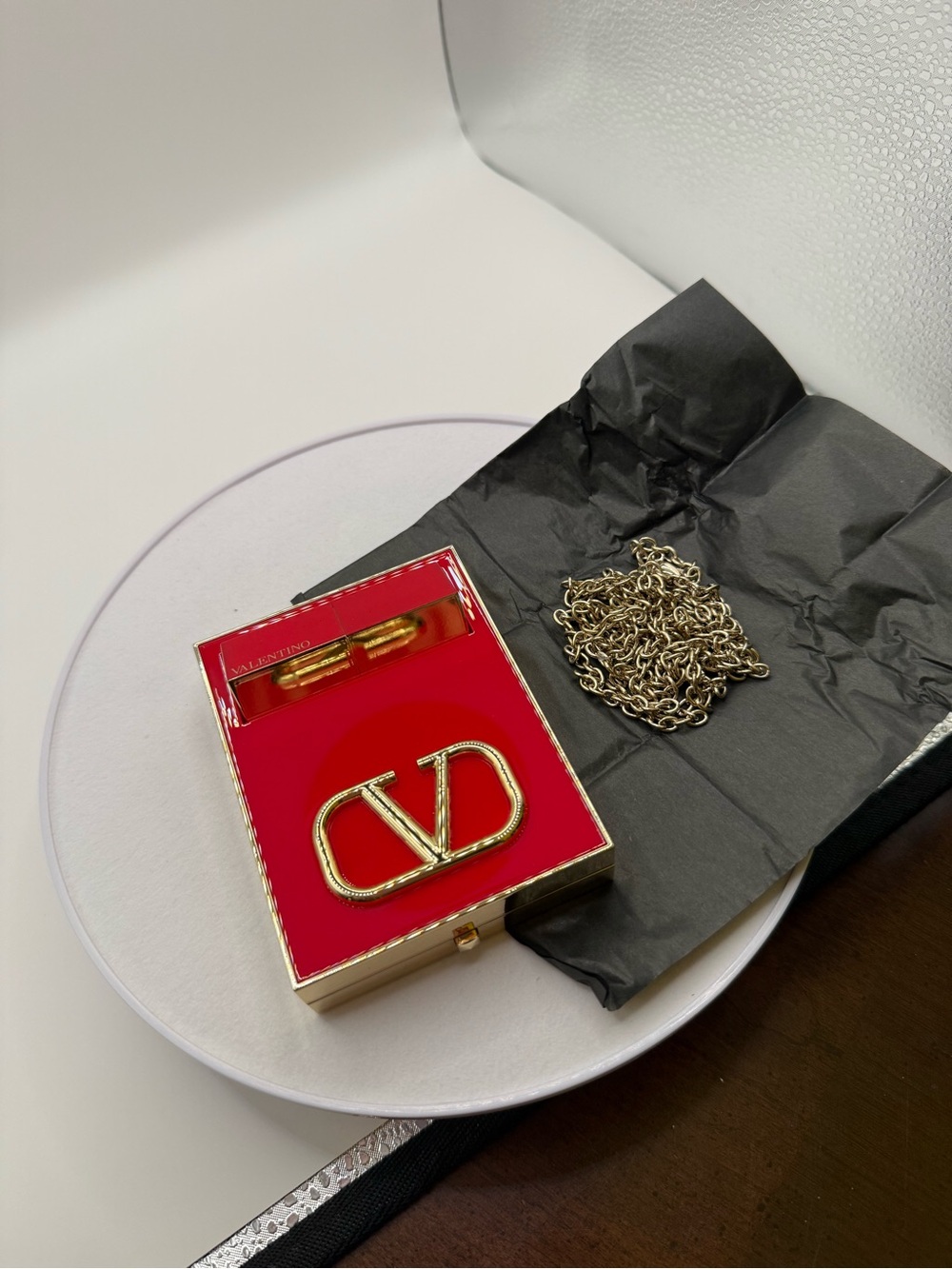 Valentino Go Clutch Red Compact Powder & Mini Rosso Red Lipstick Duo - Picture 2 of 3